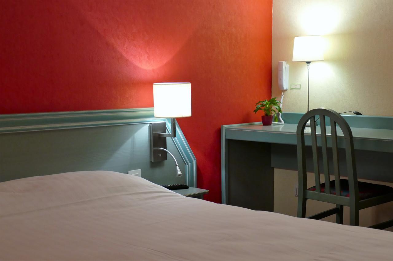 Au Relais De L'Ill Hotel Sermersheim ภายนอก รูปภาพ
